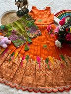 KIDS PARROT DESIGN GOWN