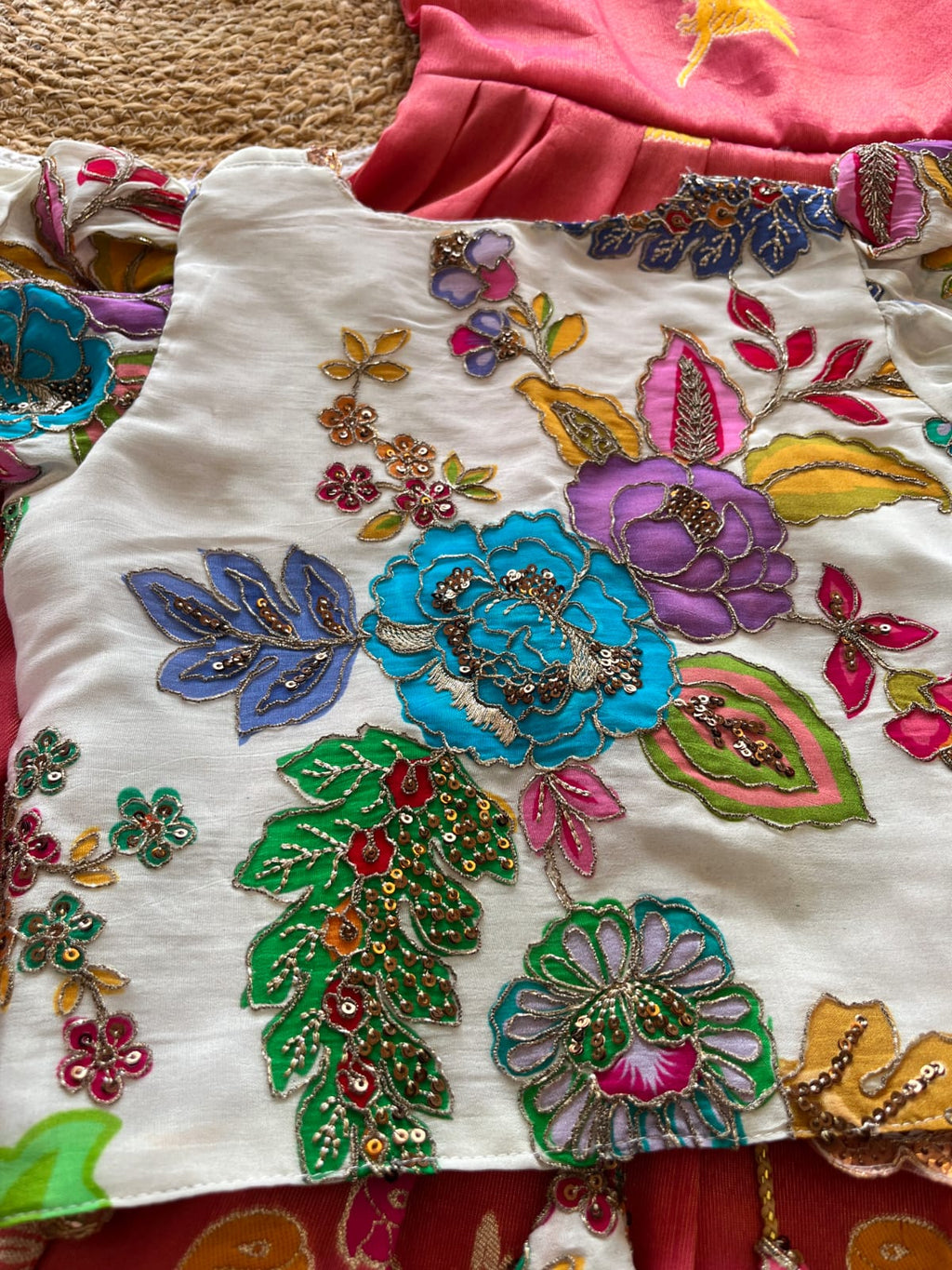 KIDS PARROT DESIGN GOWN