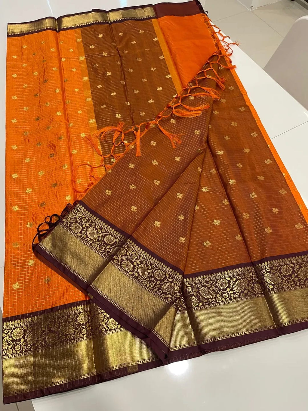 soft semi gadwal saree
