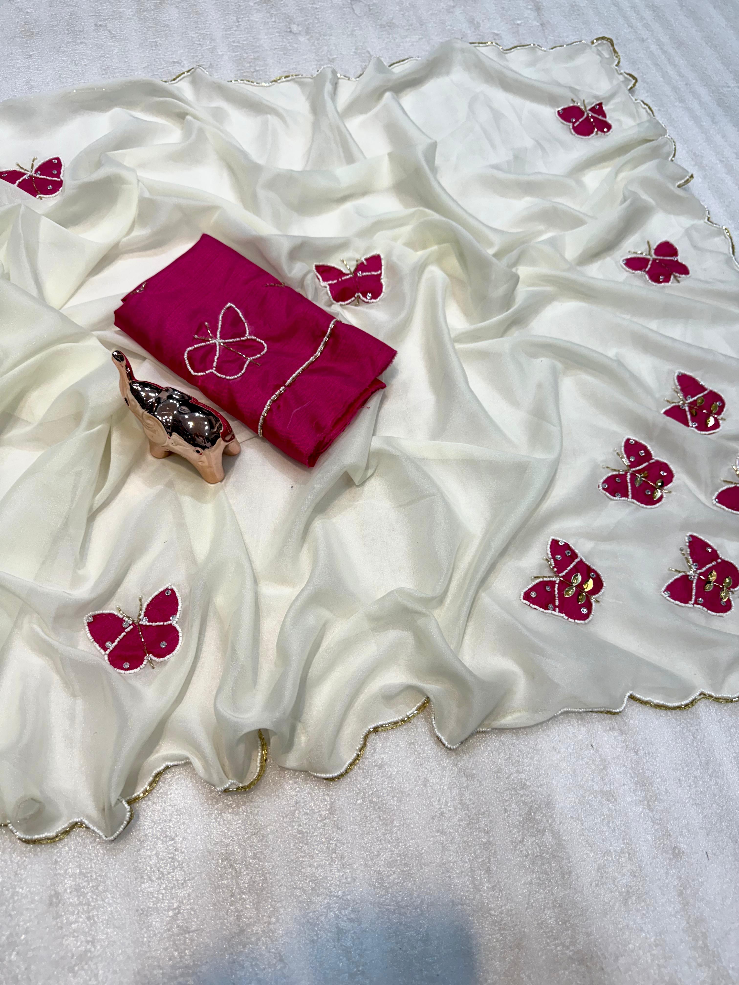 hand embroidery saree 🪡*