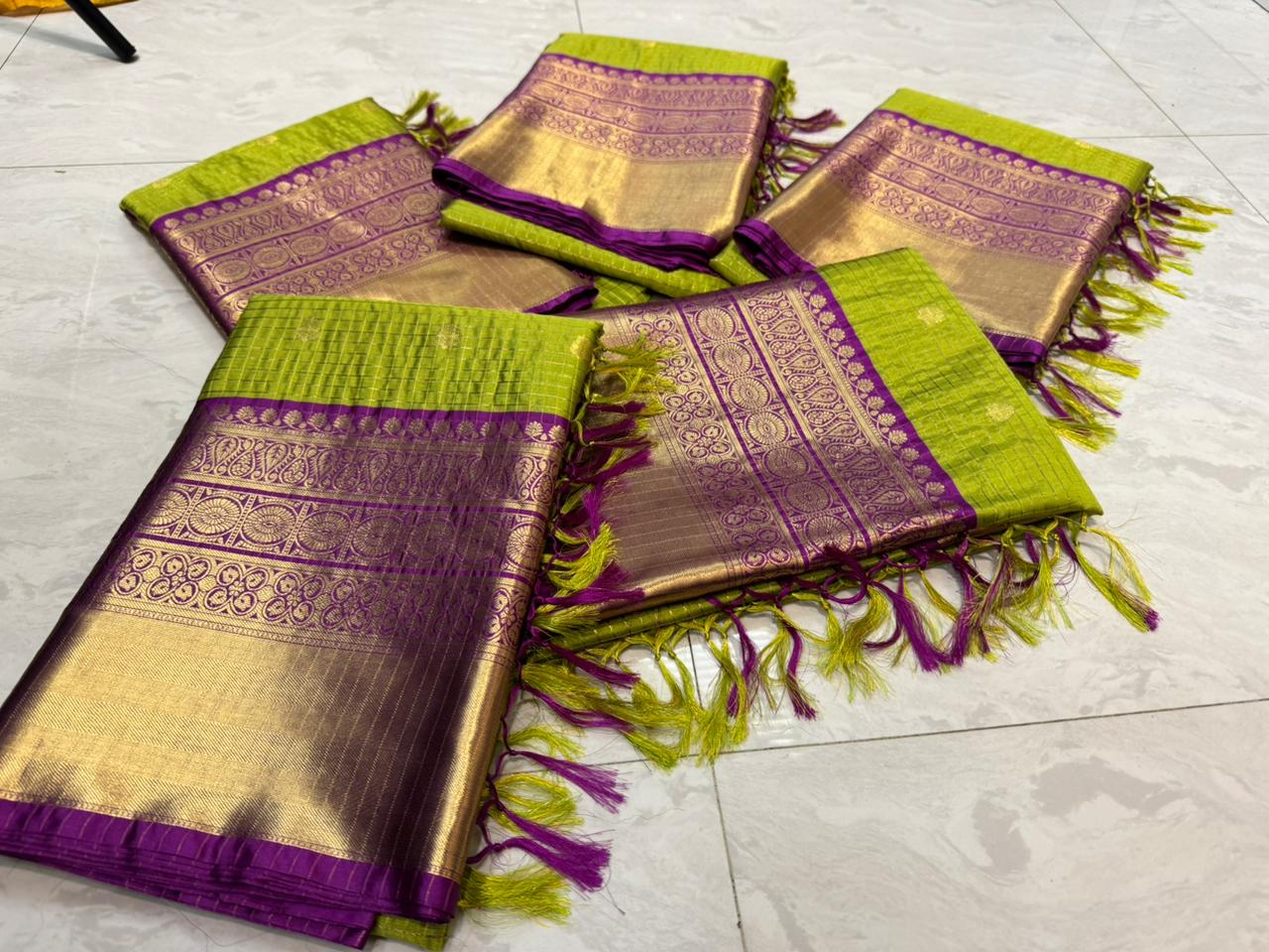 Katan benaresi saree k22