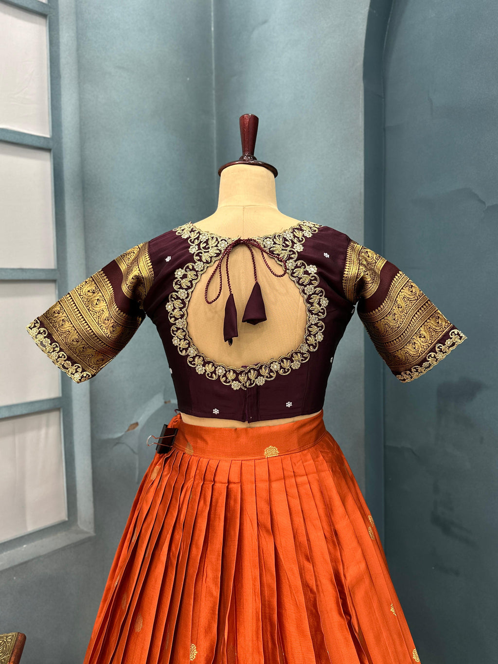 Kanjivaram pattu silk Lehanga K22