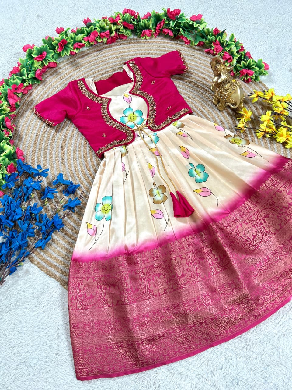 TRENDING GOWN WITH COAT. K55