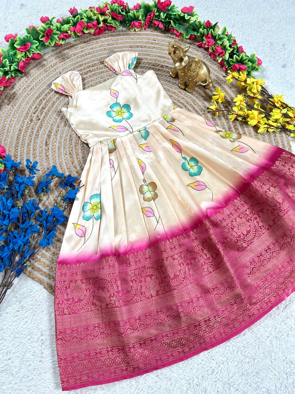 TRENDING GOWN WITH COAT. K55