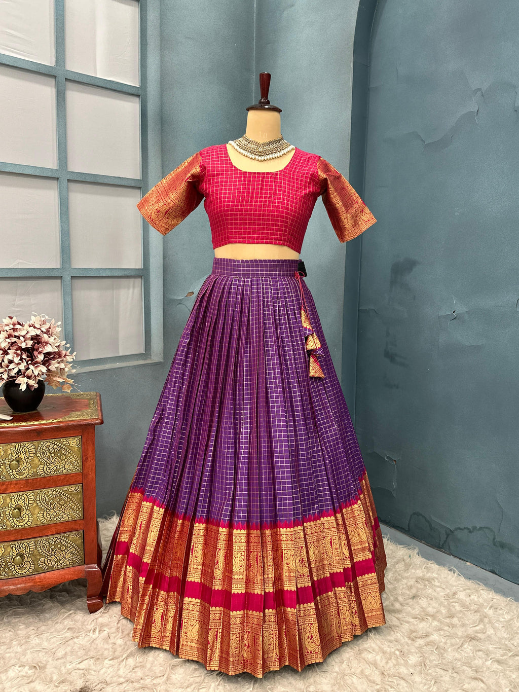 KANCHI COTTON CHECKS HALFSAREE V00