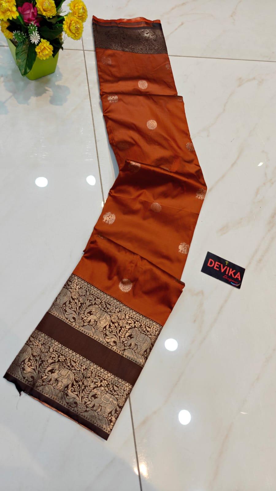 RUST ORANGE SAREE R88