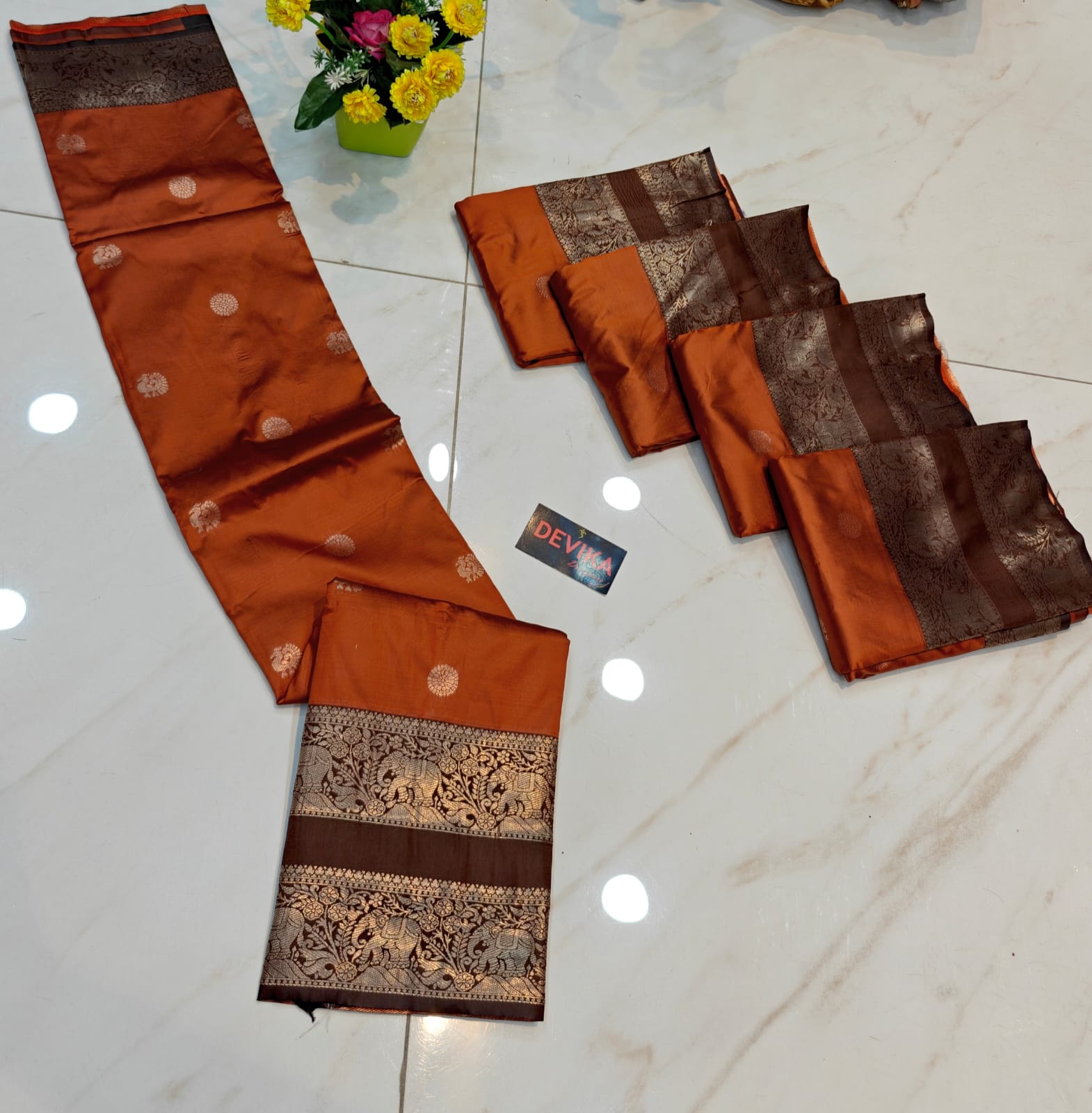 RUST ORANGE SAREE R88