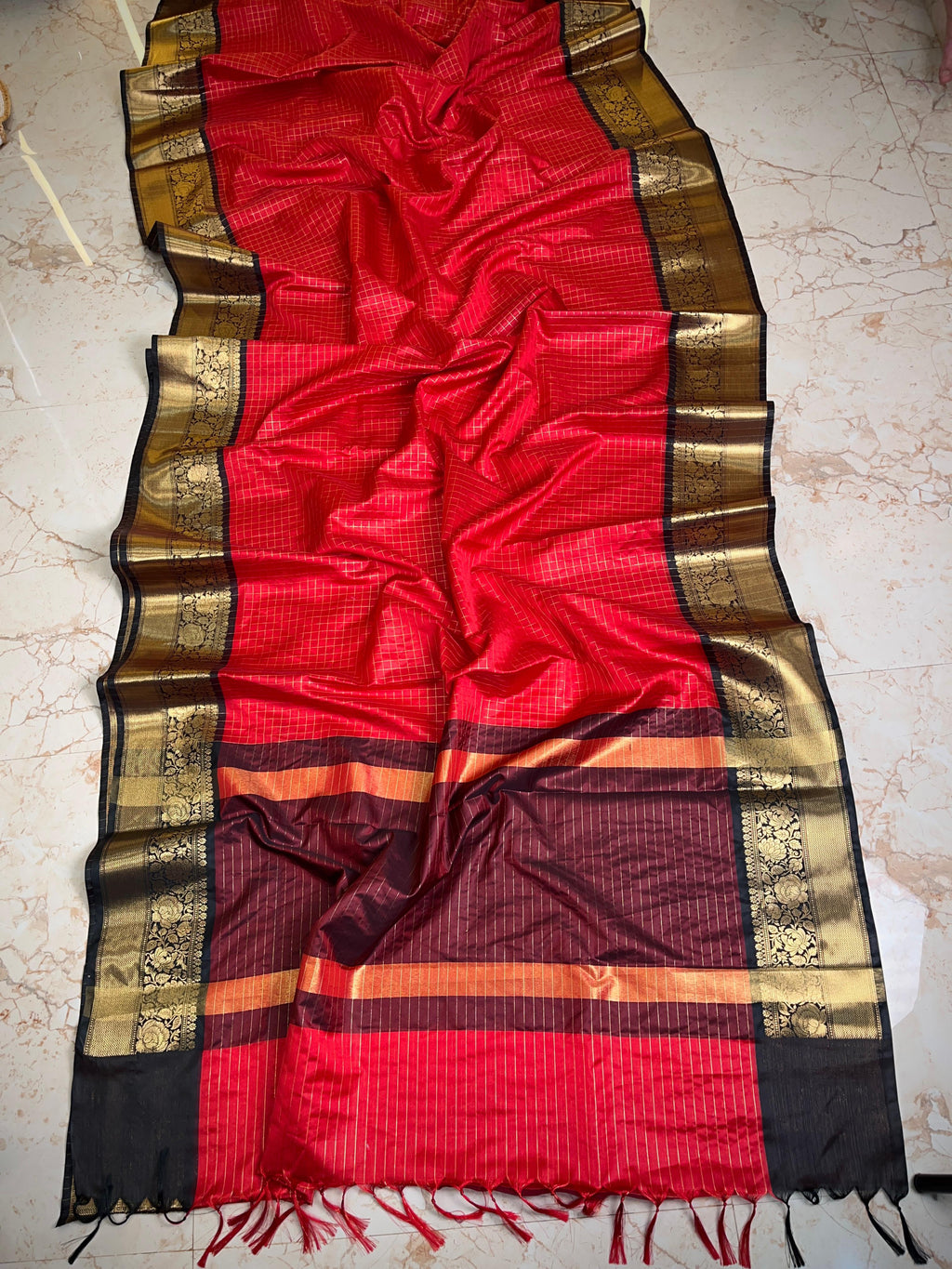 Banarasi premium Gadwal soft silk saree B6