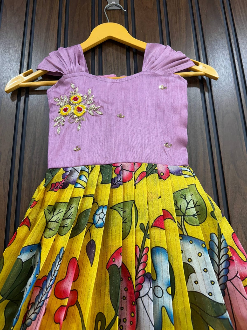 SUMMER SPECIAL KIDS GOWN  kid55