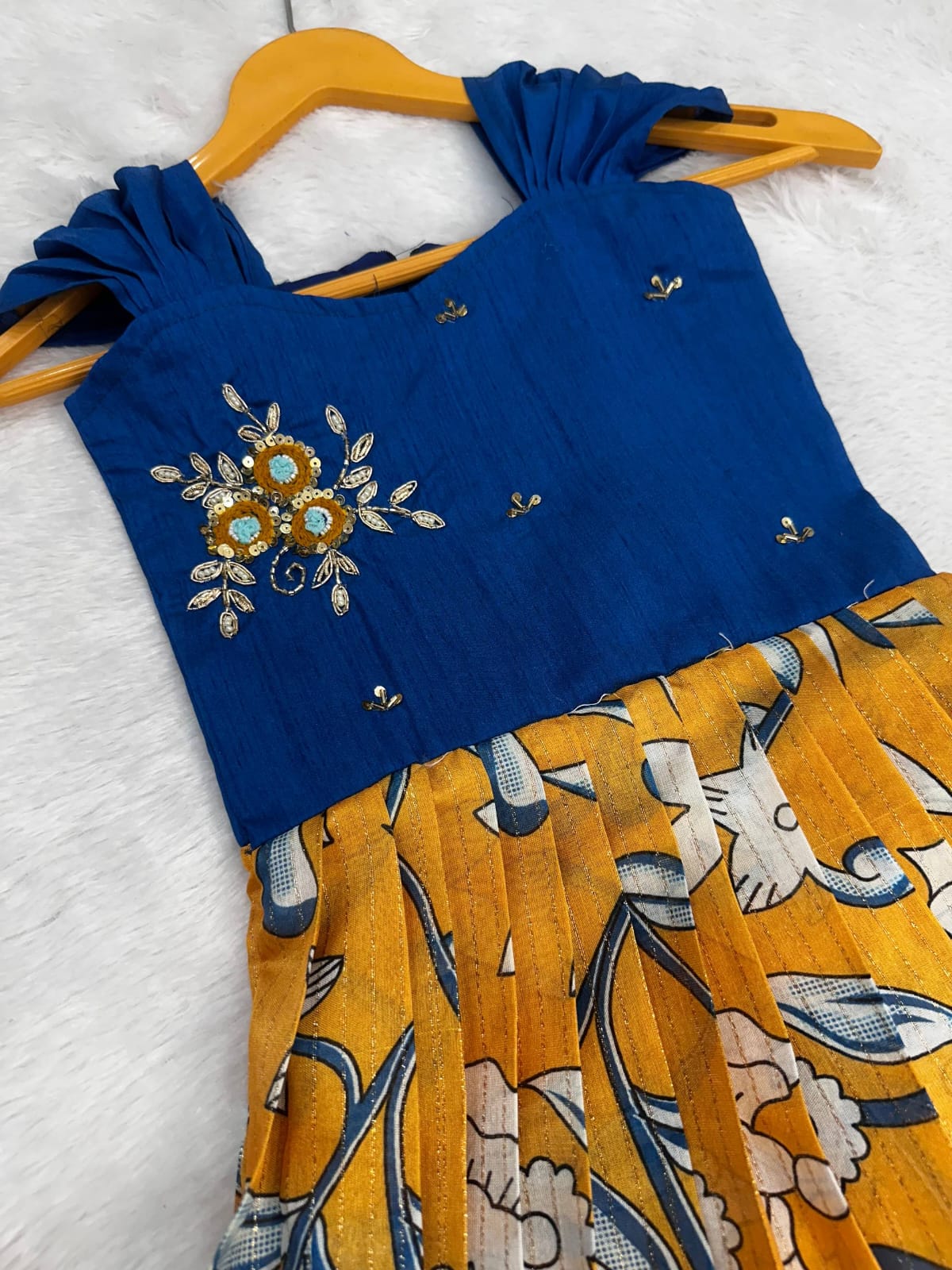 SUMMER SPECIAL KIDS GOWN  kid55
