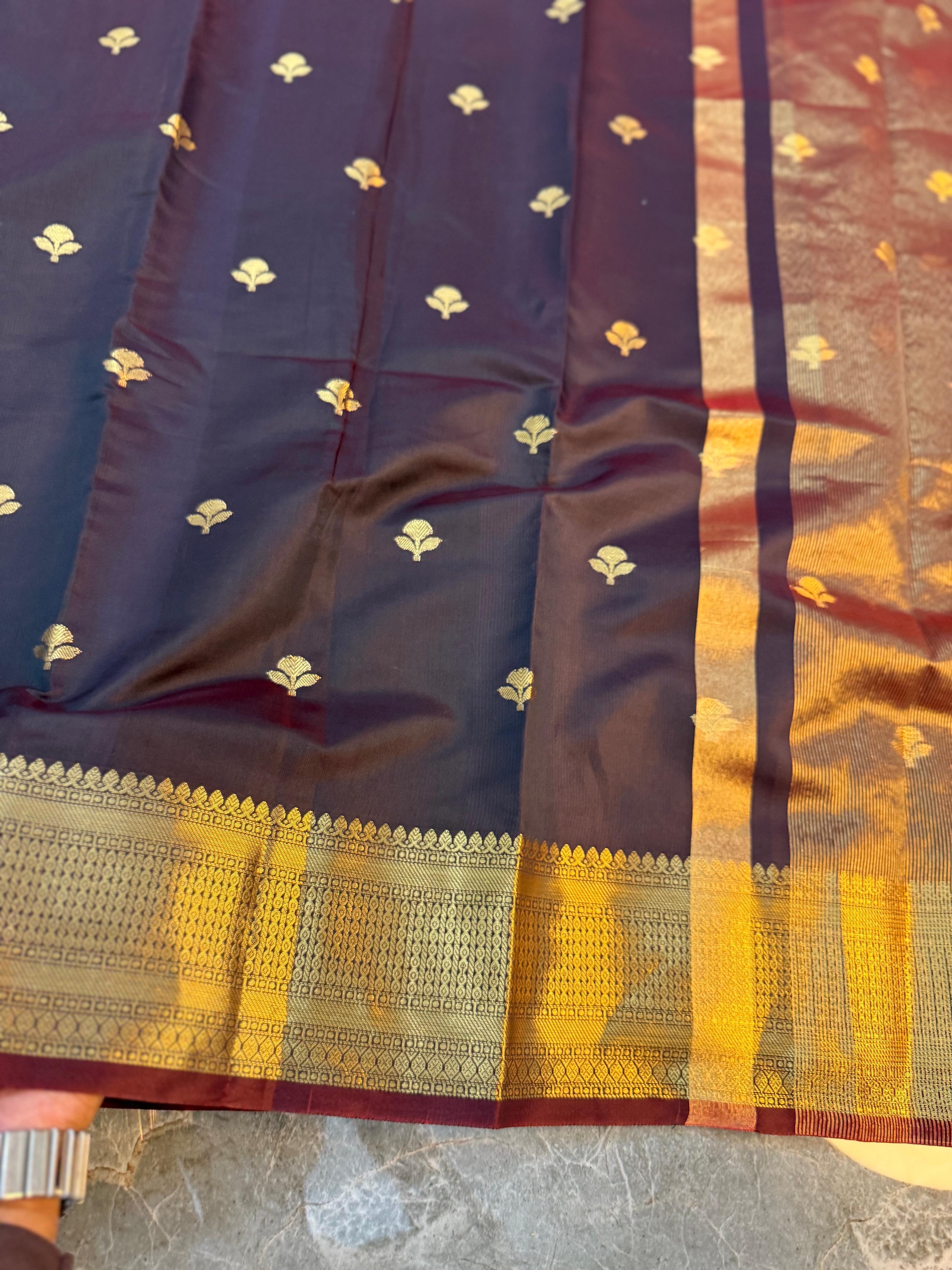 LATEST TRENDING BANARASI SAREE  4009