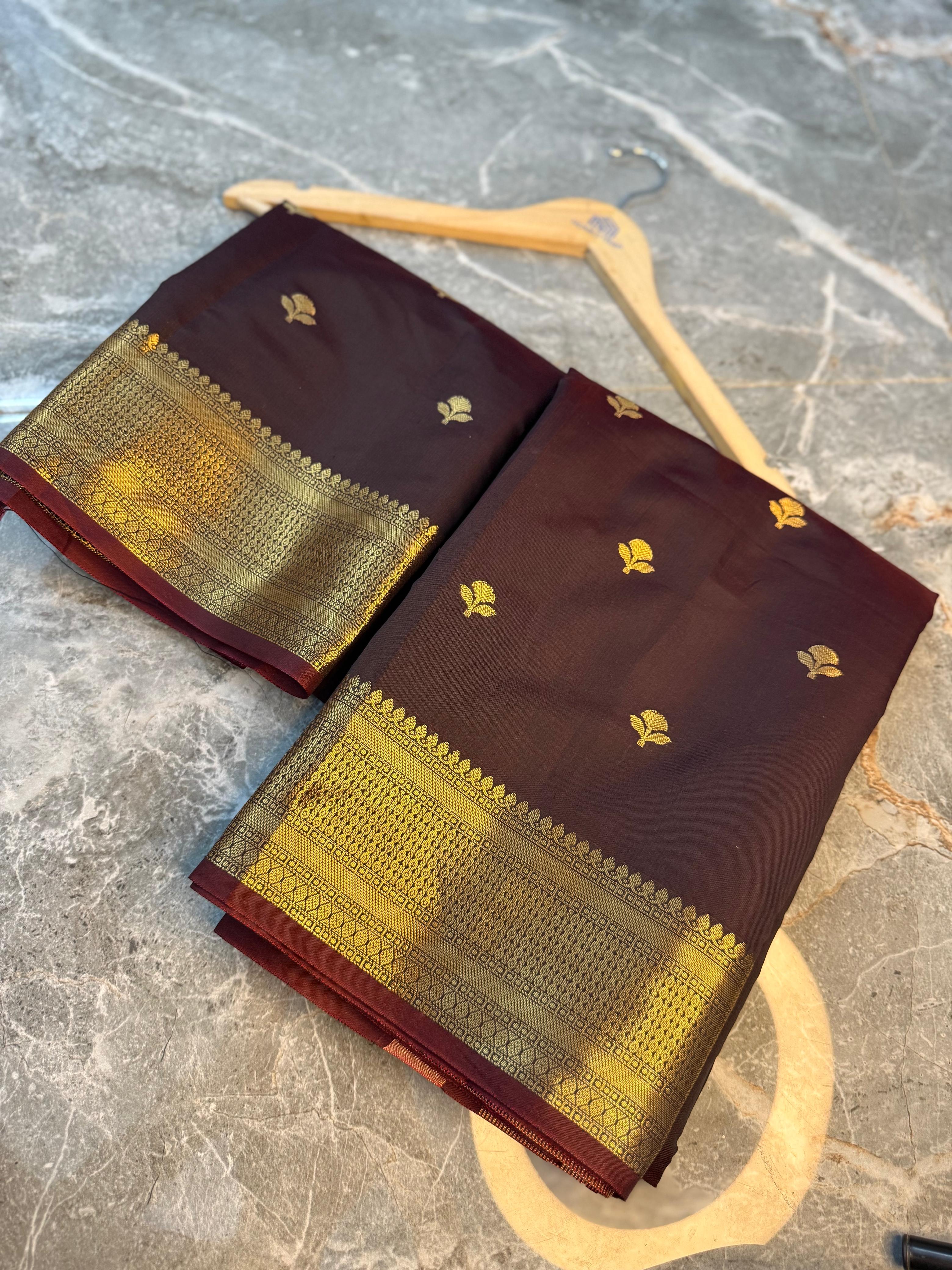 LATEST TRENDING BANARASI SAREE  4009