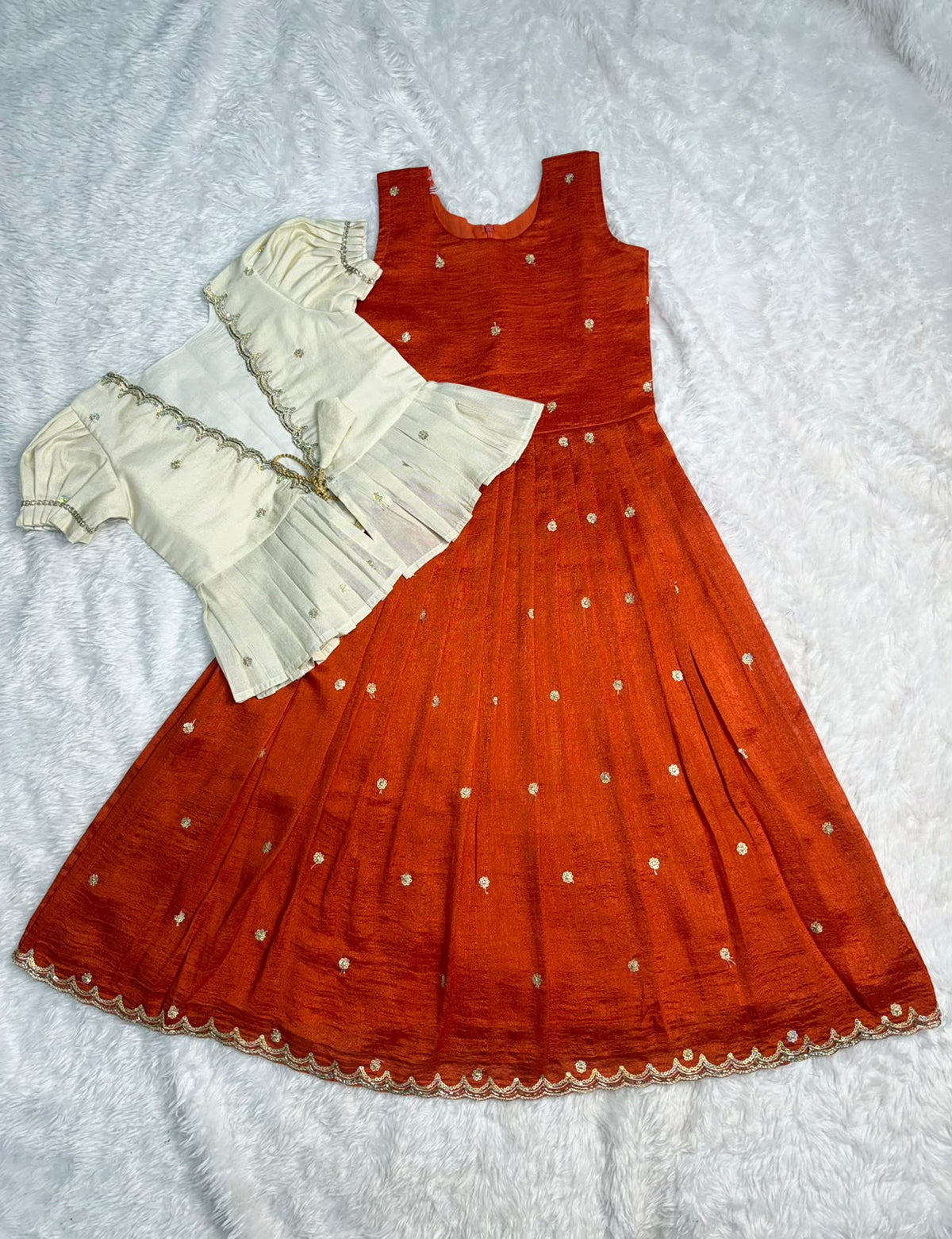 Princes gown orange kid 19