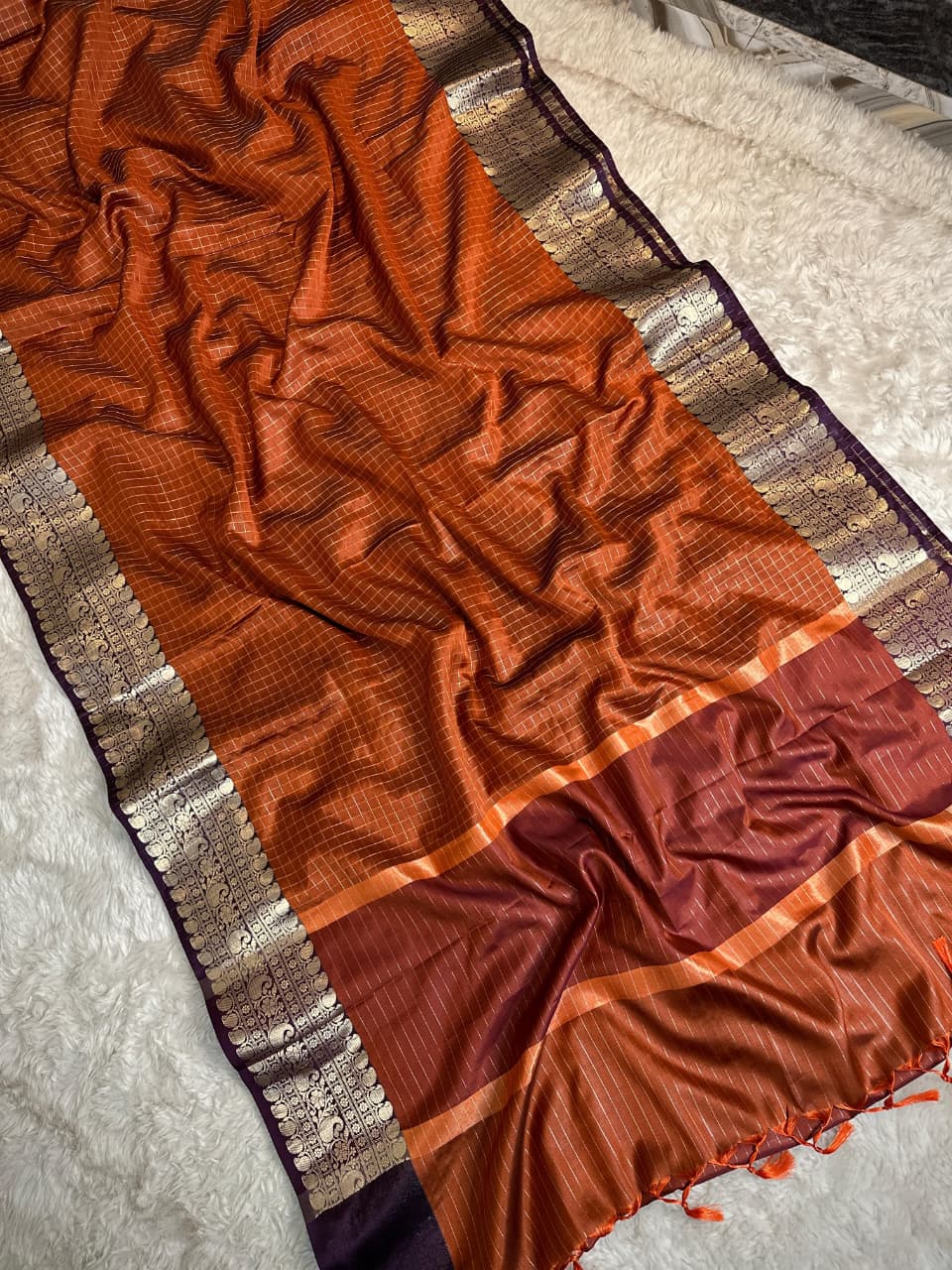 Check design saree