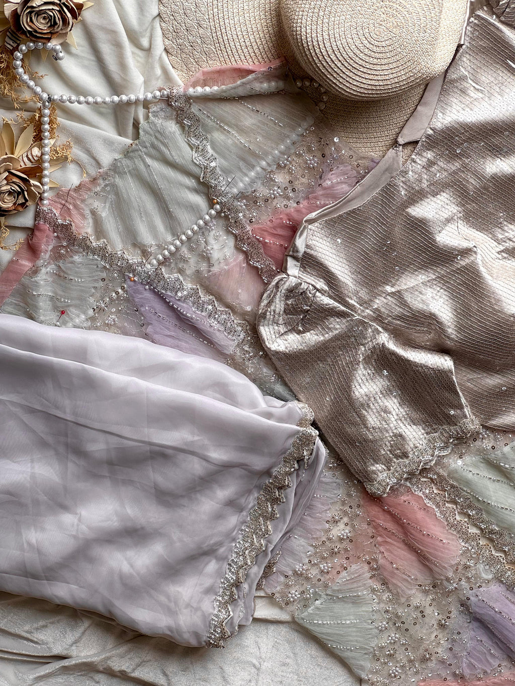 silverfox 1 min saree