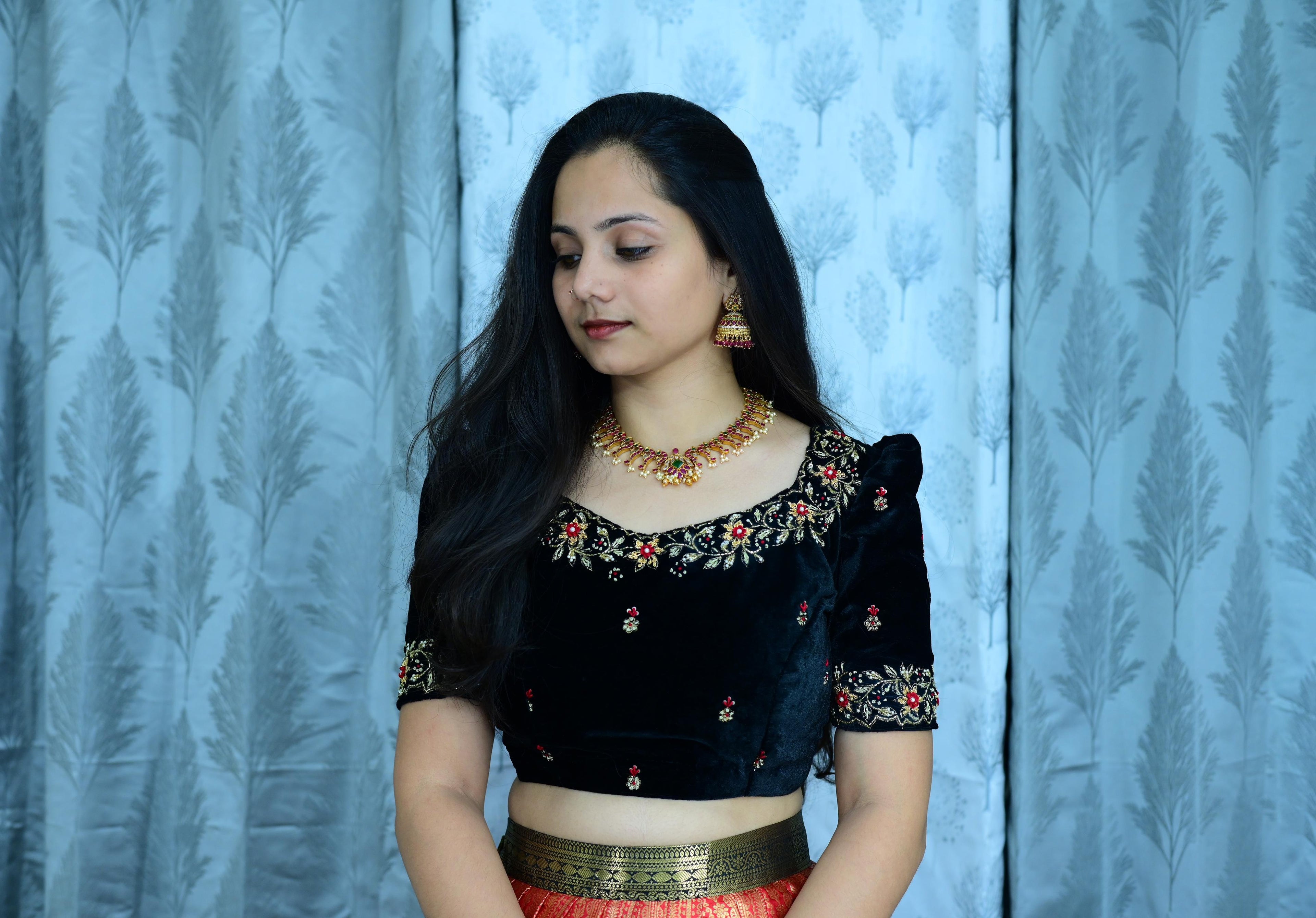 semi Kanchipattu
Lehanga