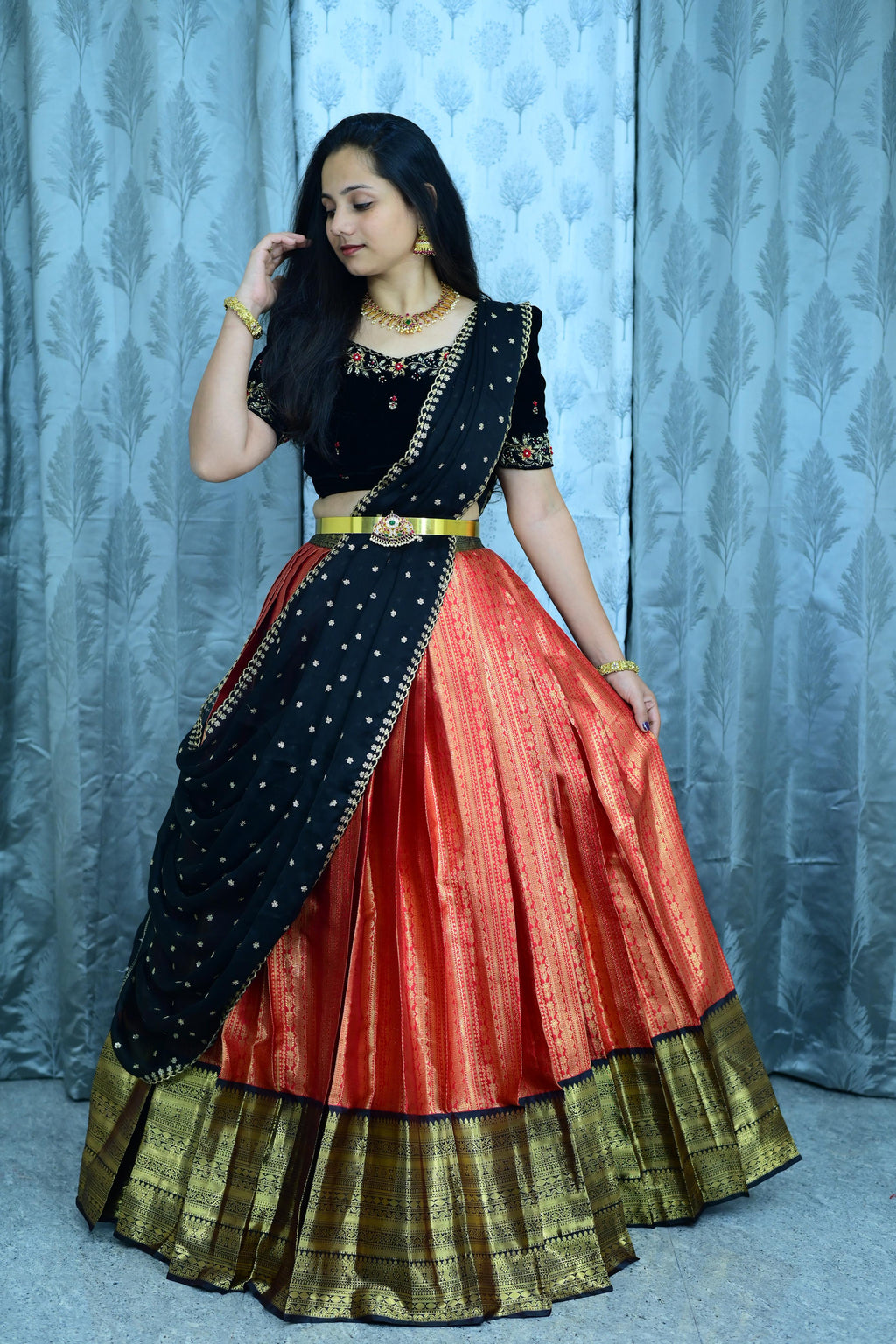 semi Kanchipattu
Lehanga