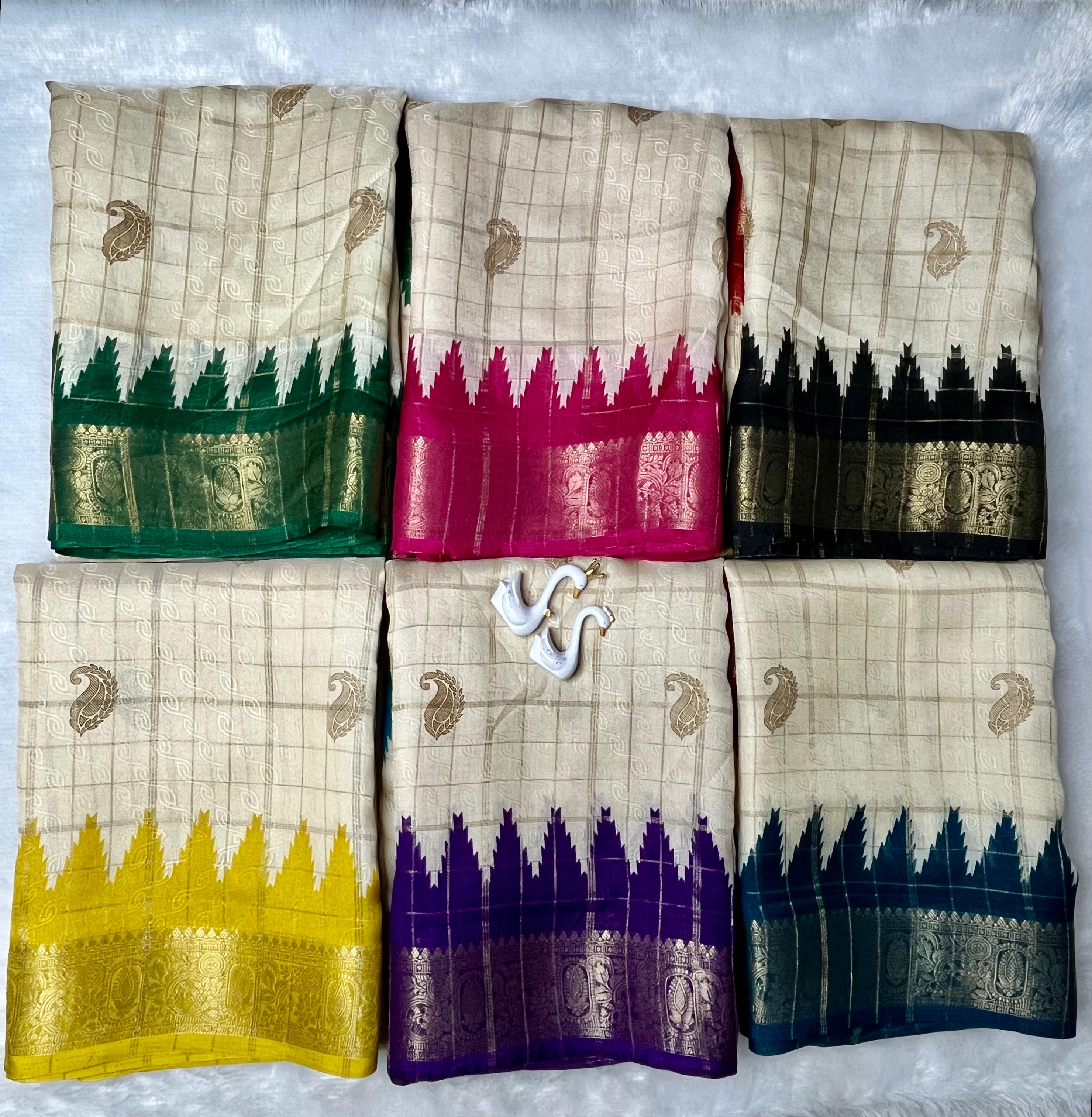 Ganga Jamuna Saree Off12