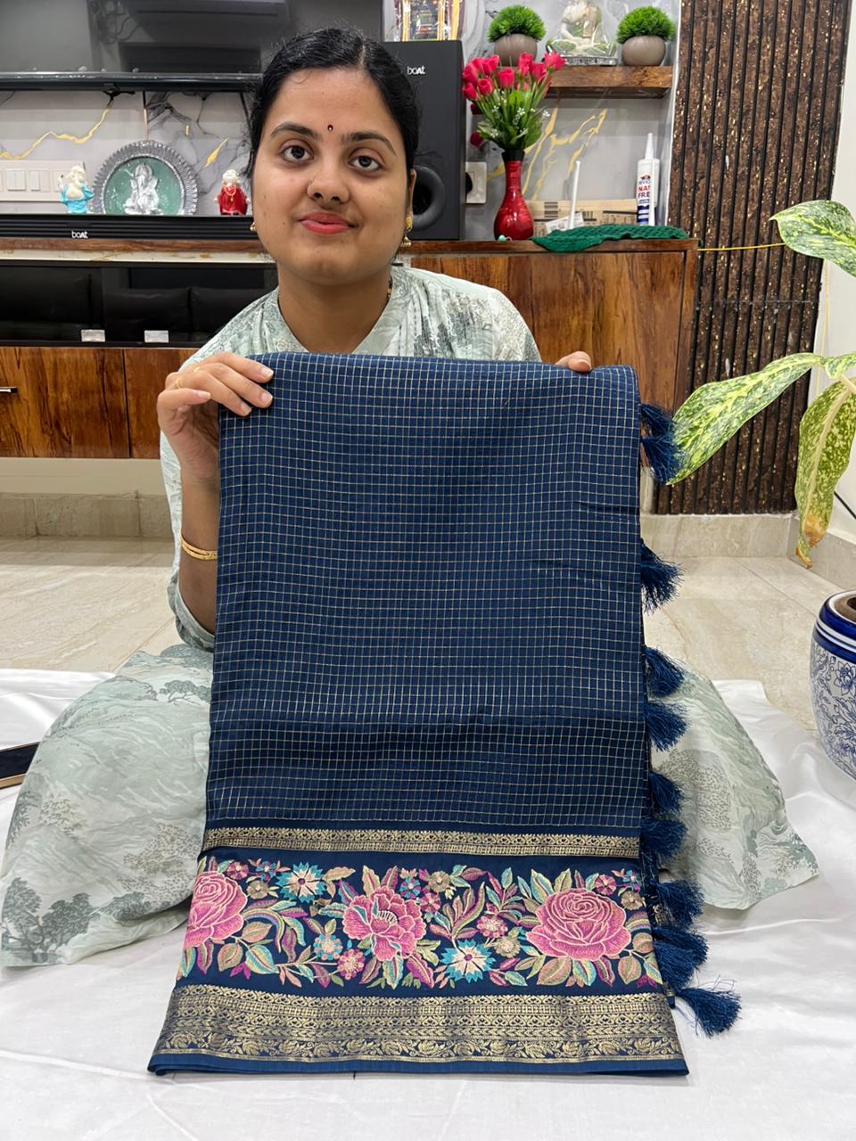 Pure viscose Mangalagiri checks saree