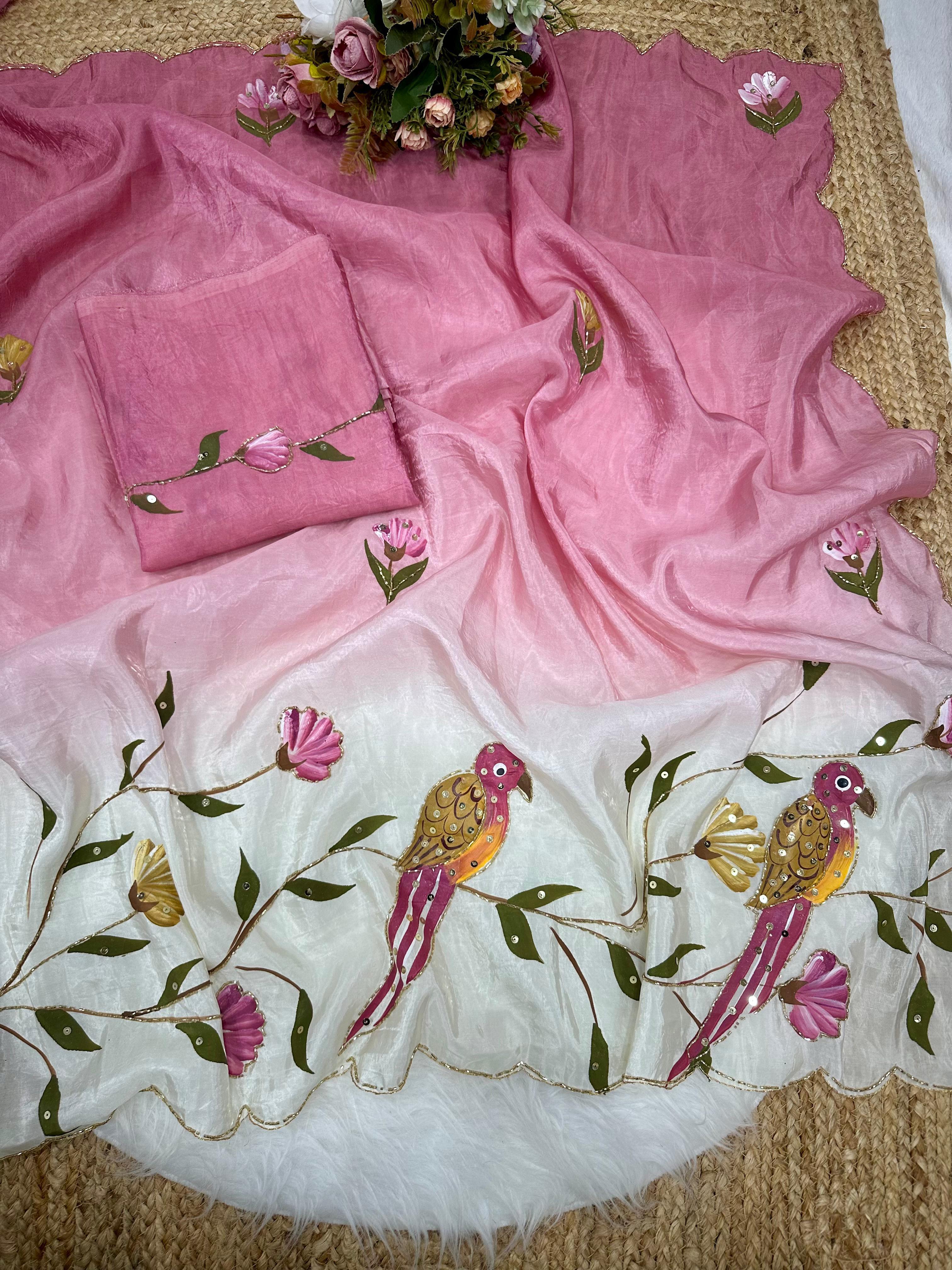 New Perrot brush printed gold crush peding  saree with beautiful hand
😊😊