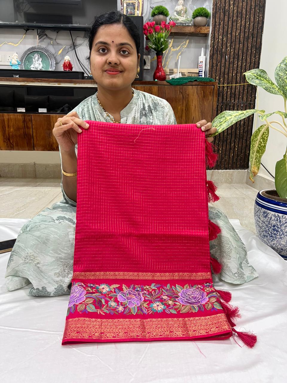 Pure viscose Mangalagiri checks saree