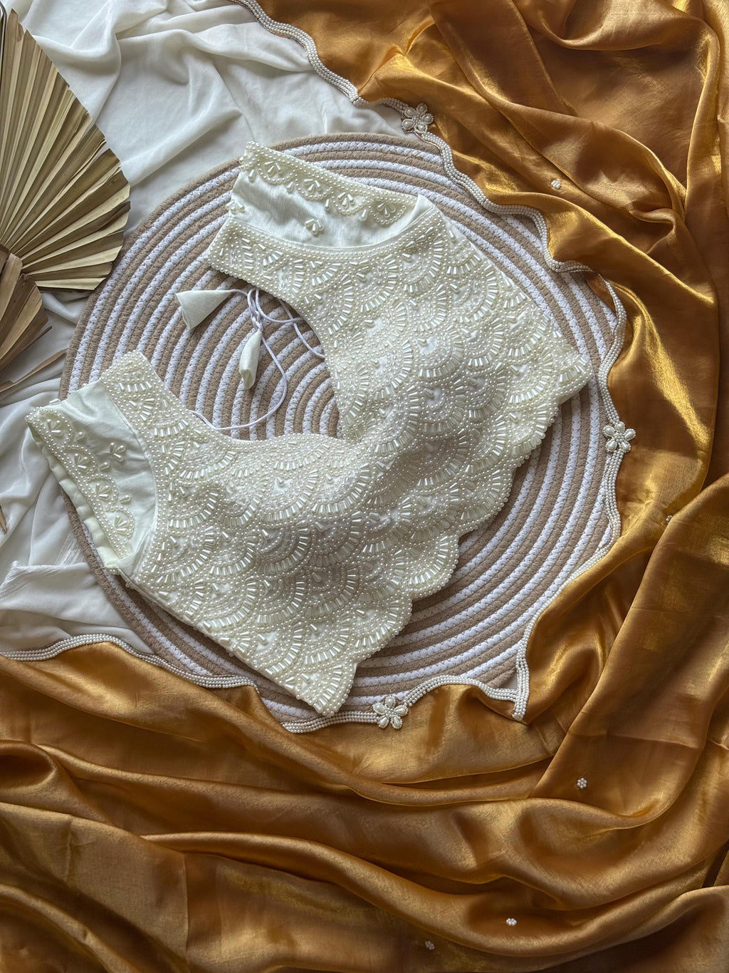Gold sitaraa saree